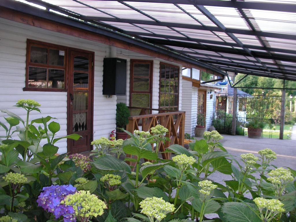Complejo Cabanas Petalos ヴィヤリカ エクステリア 写真